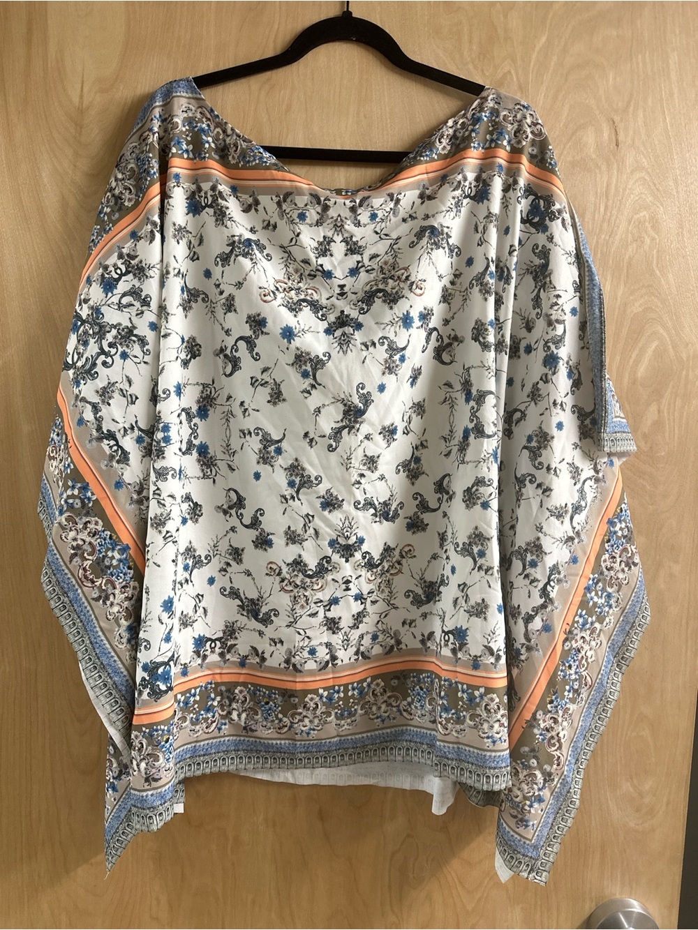Flowy White Floral Poncho Tunic with Blue and Tan Accents - Picture 4 of 4